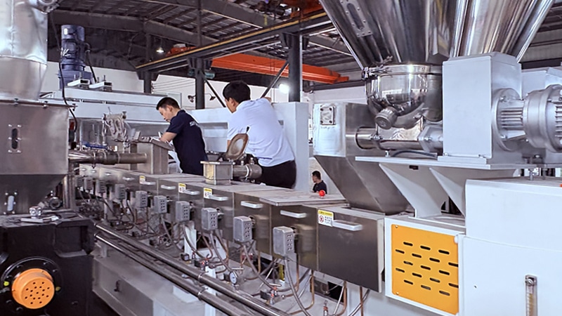 SIVITE Sheet Extruder Installation